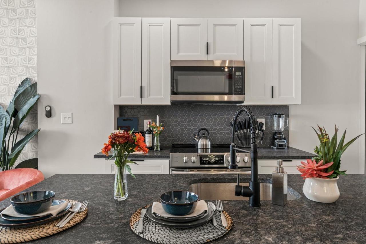 Passyunk Square Spacious 1 Bedroom Oasis- Huge Deck Philadelphia Eksteriør bilde